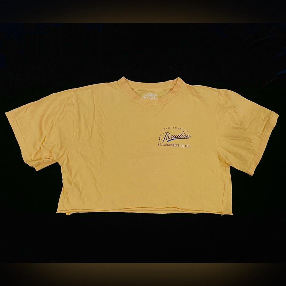 adventures in paradise cropped butter yellow t shirt